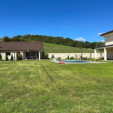 Prázdninový dům Luxury Gallery Korytarky *