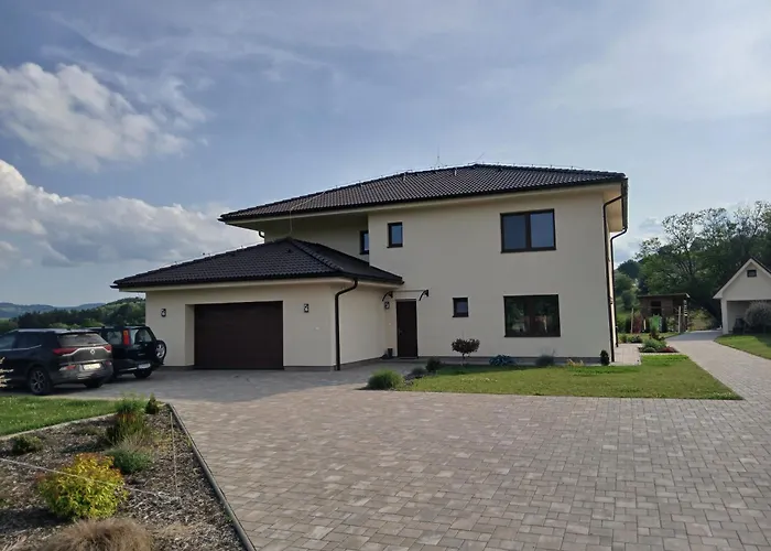 Luxury Gallery Korytarky 別荘 *